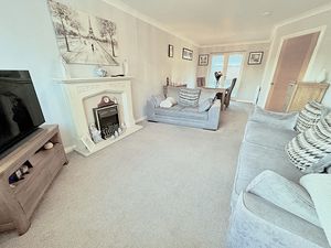 Photo 5- click for photo gallery